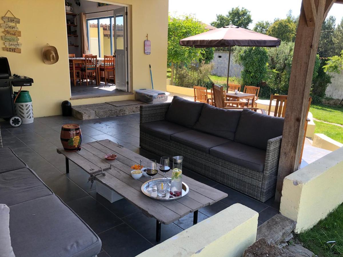 A Casa Amarela Apartment Pinheiro de Coja Ngoại thất bức ảnh