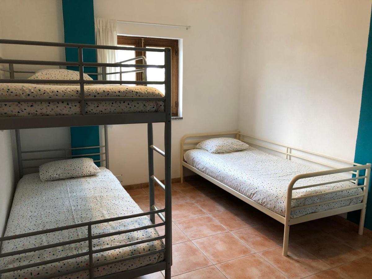 A Casa Amarela Apartment Pinheiro de Coja Ngoại thất bức ảnh