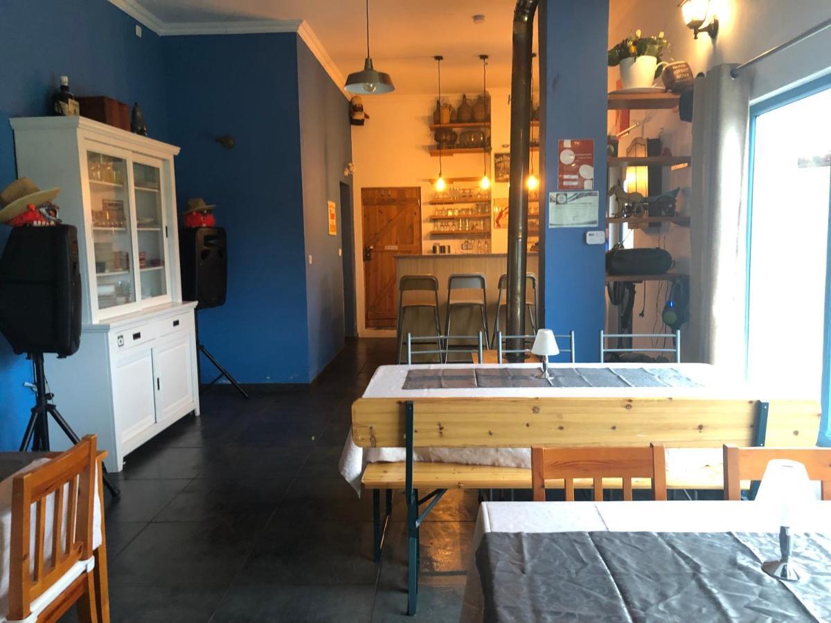 A Casa Amarela Apartment Pinheiro de Coja Ngoại thất bức ảnh