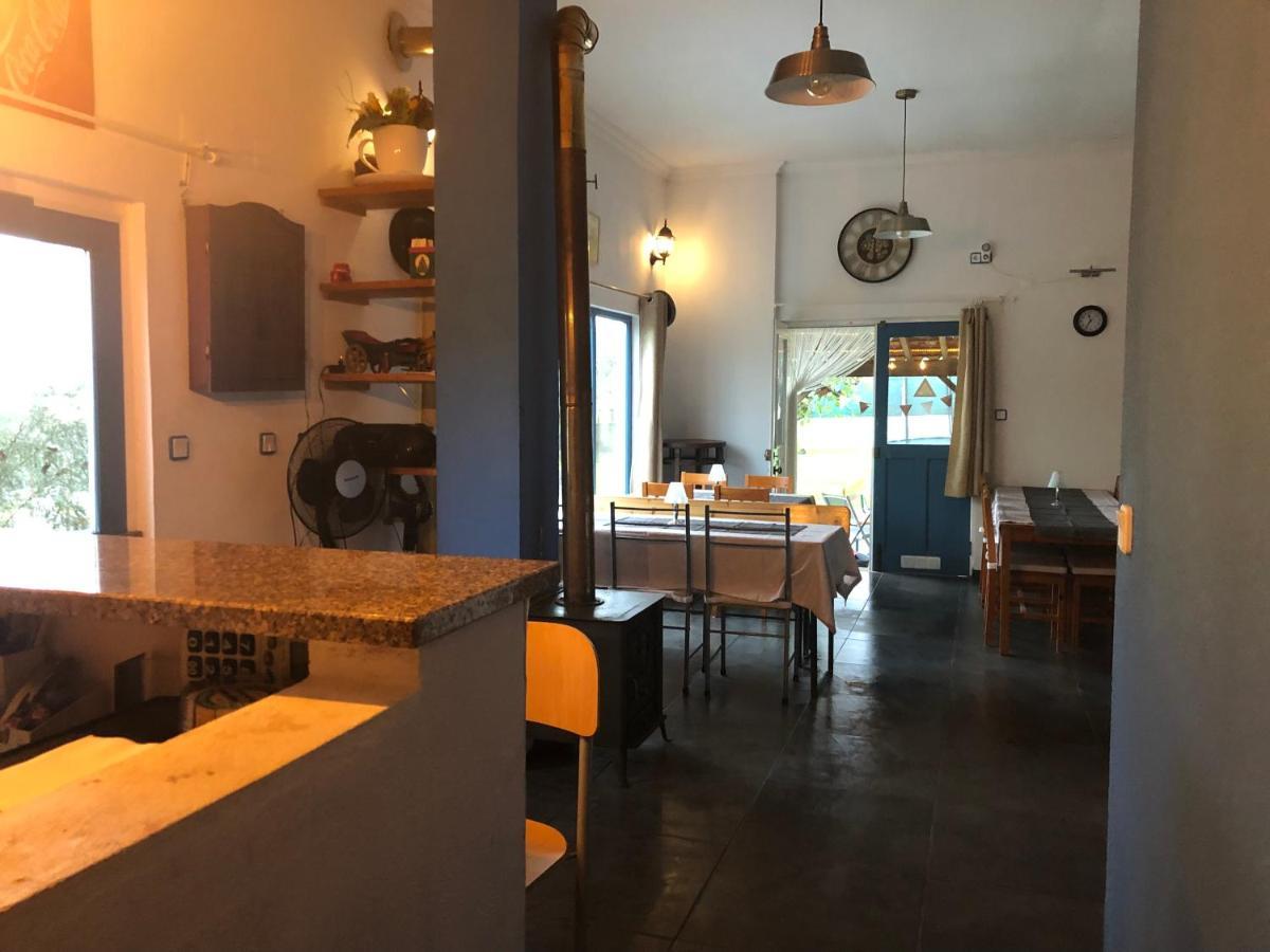 A Casa Amarela Apartment Pinheiro de Coja Ngoại thất bức ảnh